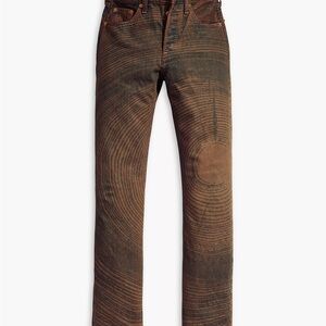 LEVI'S® X EMMA CHAMBERLAIN 501® ORIGINAL JEANS. LIMITED EDITION.